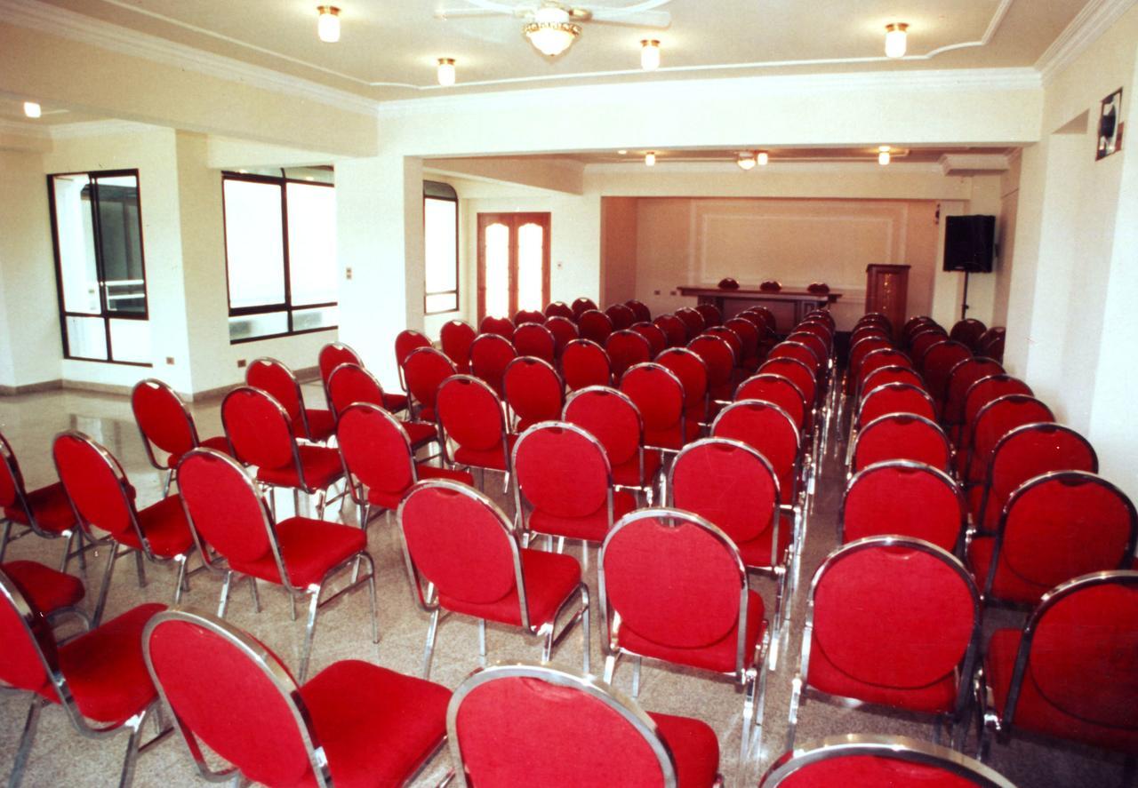 Hotel Kokusai Cochabamba Exteriör bild